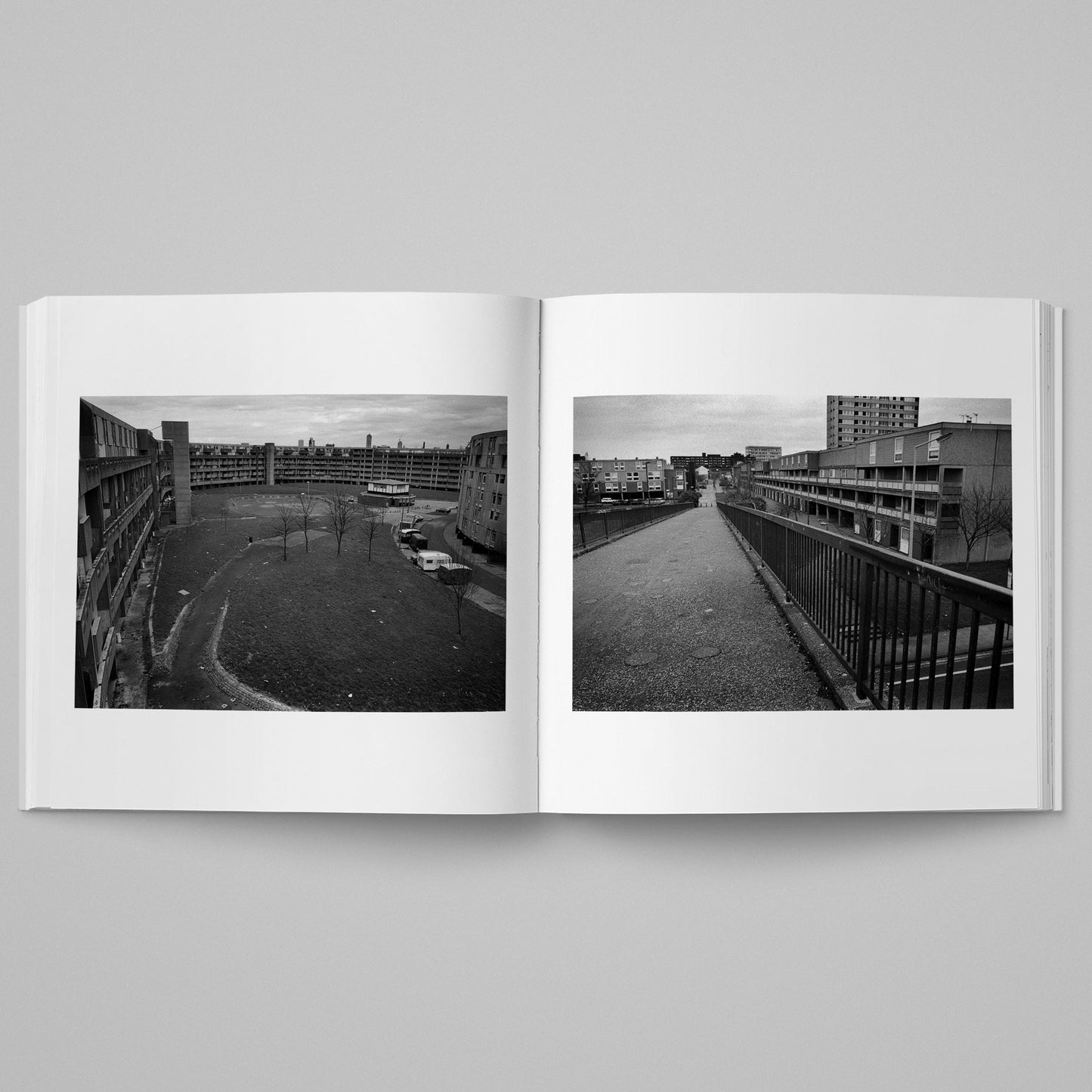 Hulme (Manchester) by Richard Davis (Inside 4)